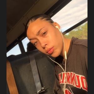 Meet your Posher, Jasaira